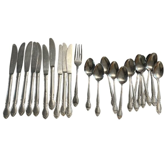 Stanley Roberts Fairmont Stainless Flatware Set - 10 Knives 15 Teaspoons 1 Fork - Picture 2 of 6